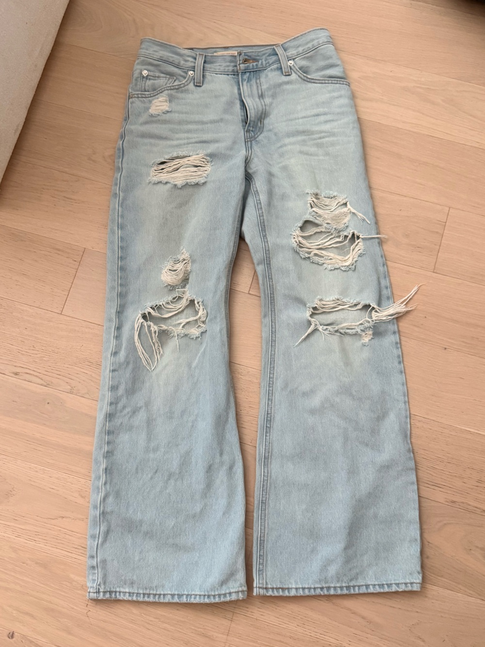 Levi jeans